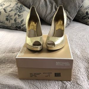 Micheal kors heels